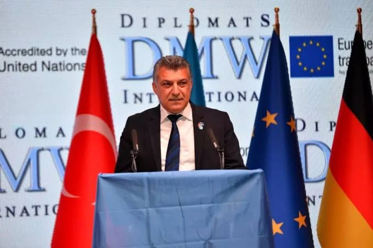 Akın Gürlek’e bir destek de Diplomatlar Birliği’nden!