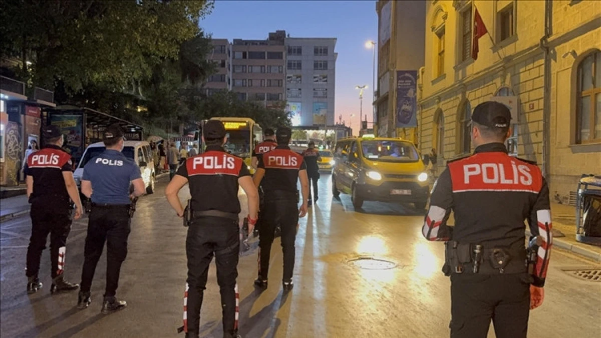 İstanbul helikopter destekli ‘Huzur İstanbul' denetimi
