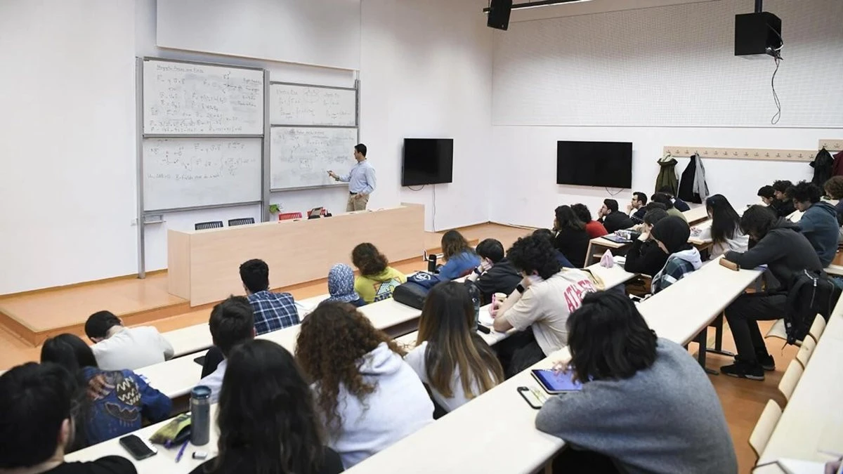 Üniversitelerde 16 Yeni Bölüm Açılıyor: Yapay Zeka ve Teknoloji Odaklı Eğitim Hamlesi