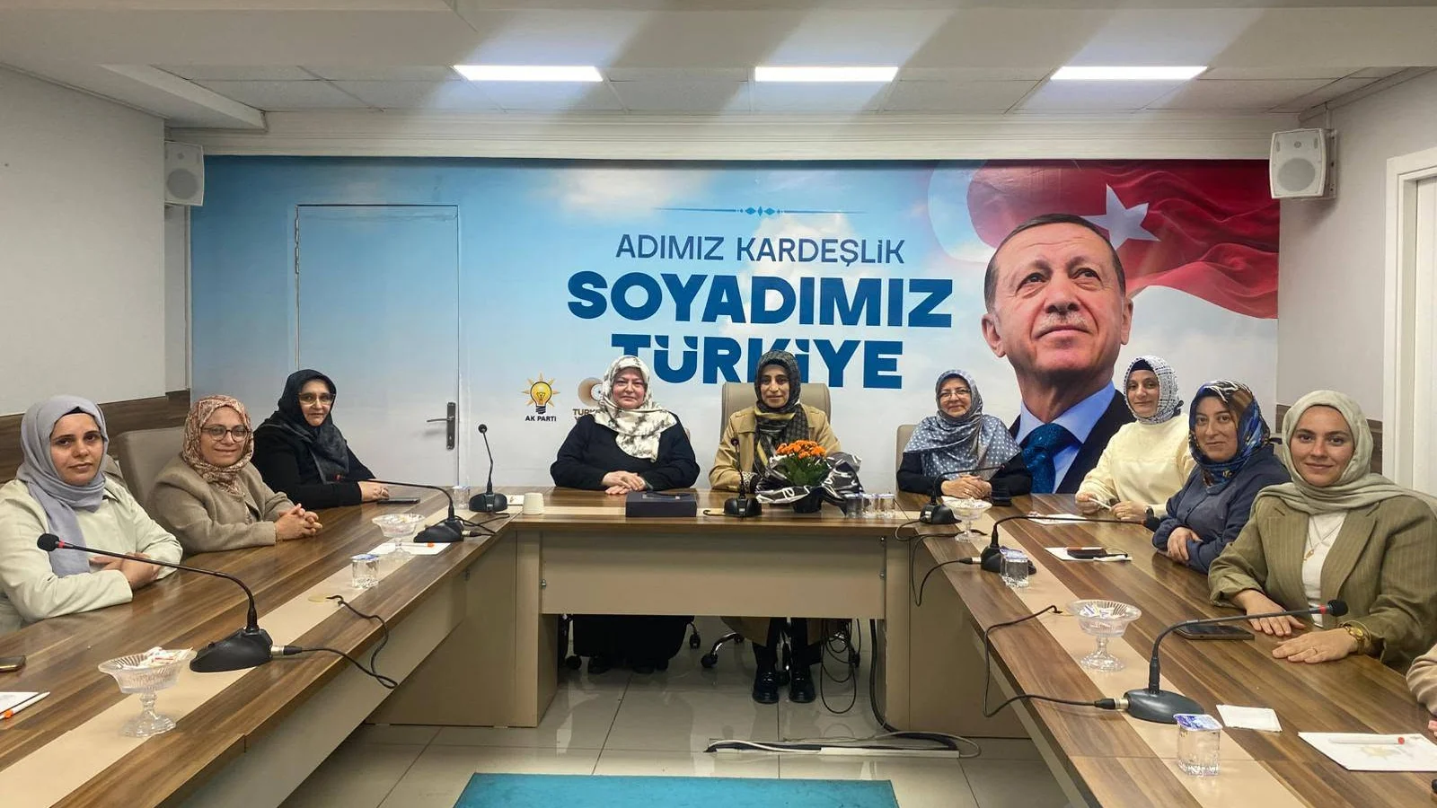 Ümraniye AK Parti Kadın Kolları Başkanı Arife Gümüş Görevinden İstifa Etti