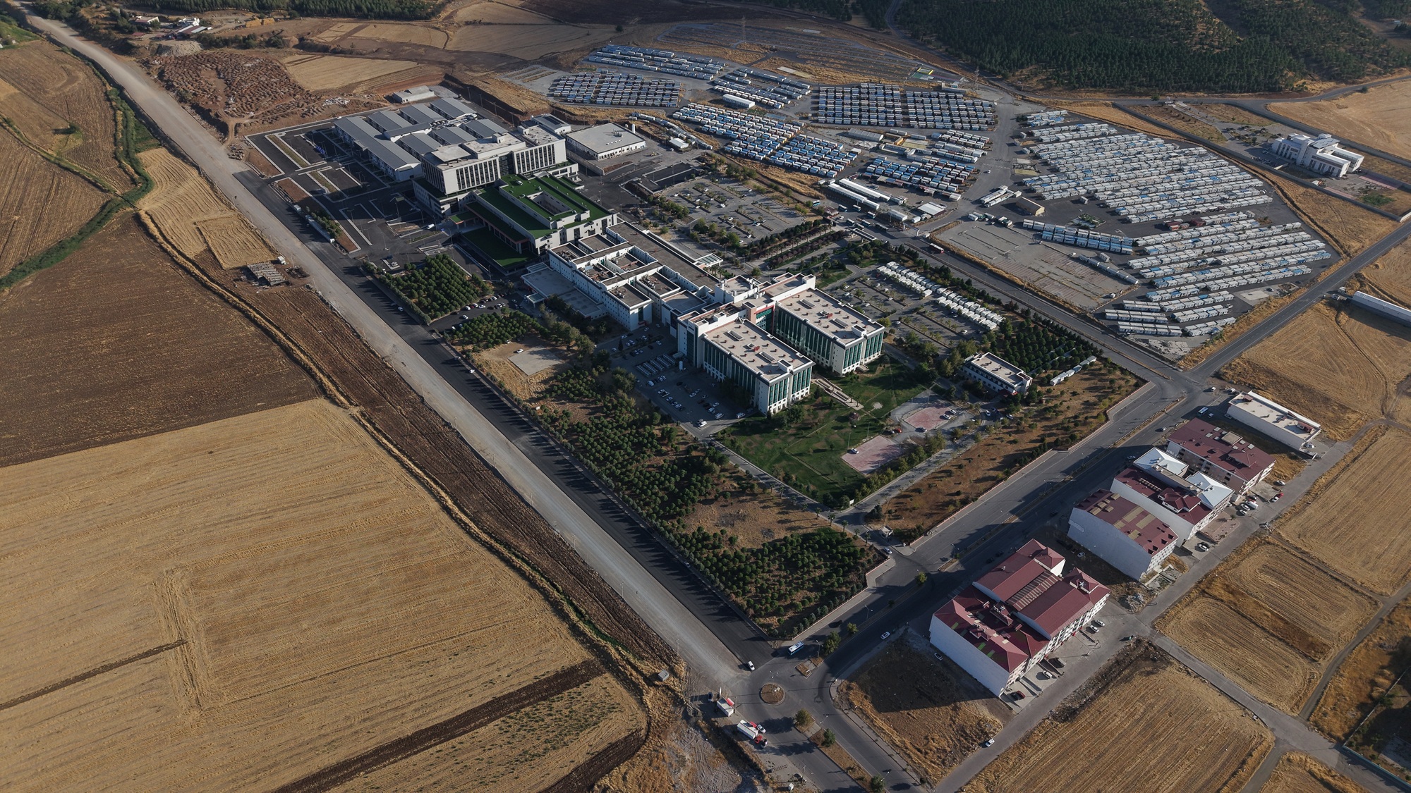 NFK Şehir Hastanesi ve Ferhuş Sağlık Kompleksi Çevresinde Düzenleme