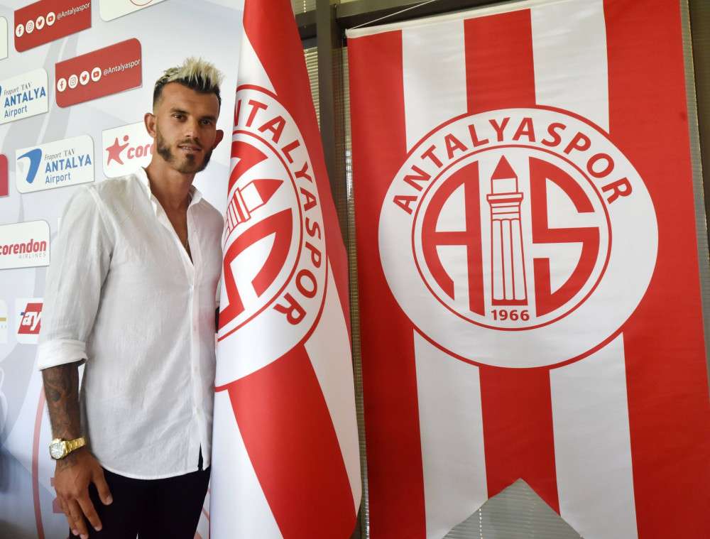 Güray Vural Antalyaspor’da
