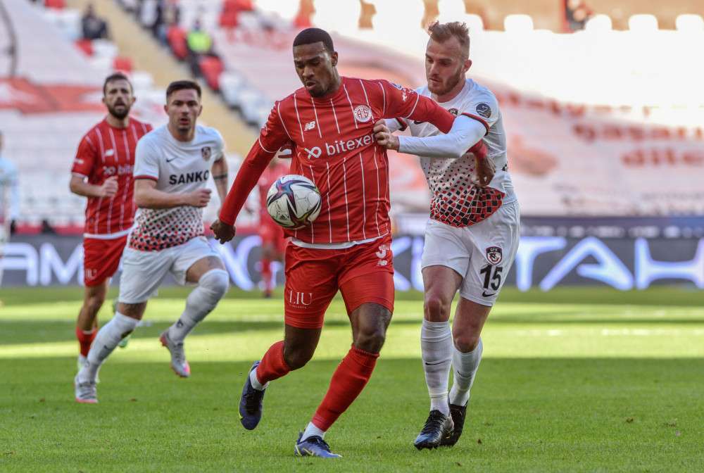 Antalyaspor, kalesini gole kapatamadı