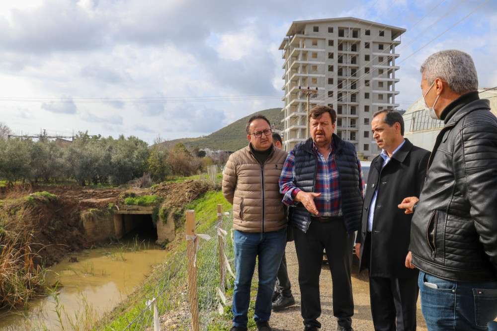 Meclis üyeleri sahada