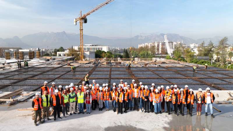 MAKÜ’lü öğrenciler otopark projesini inceledi