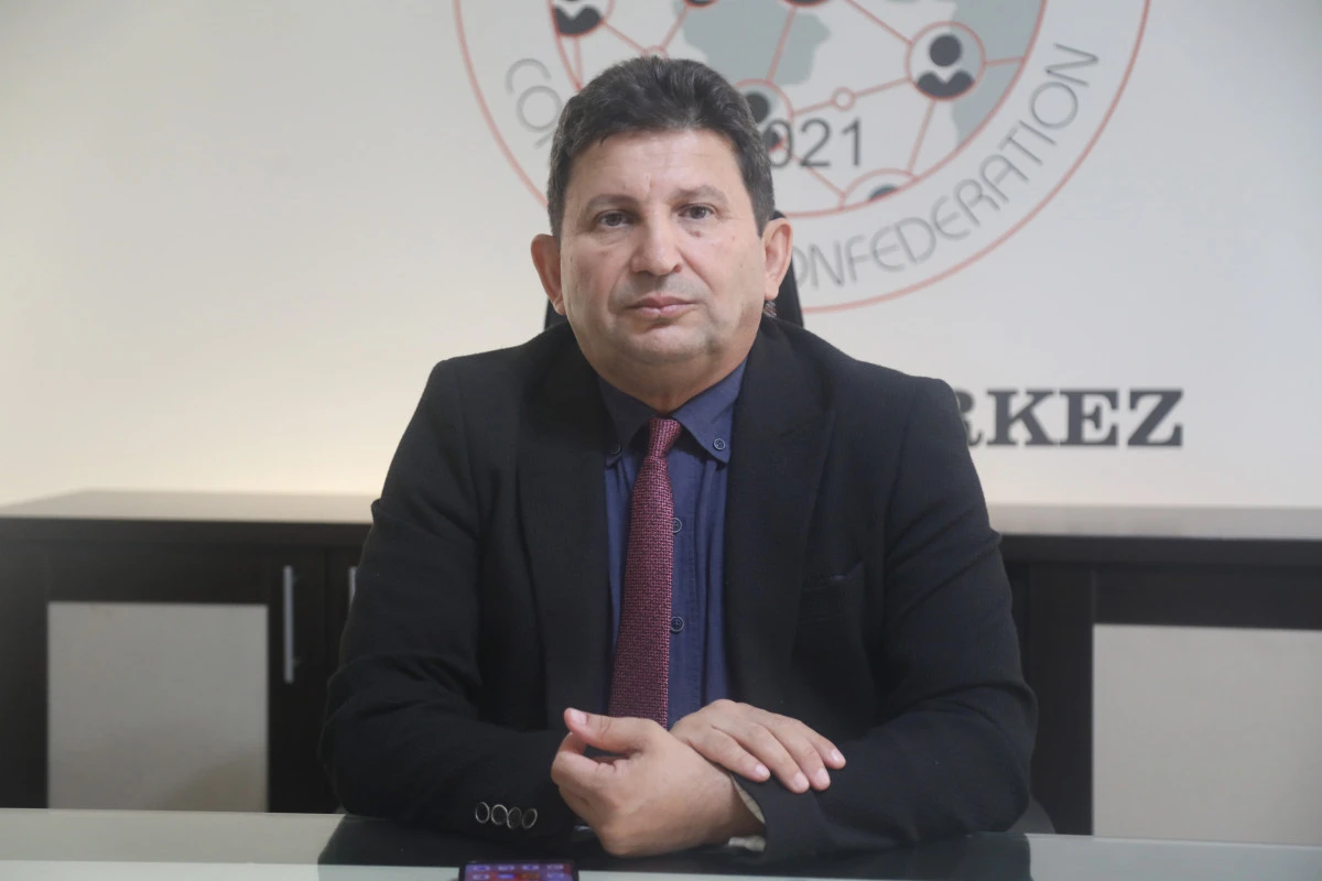 Üniversiteliye 'eğitim seti' tuzağı