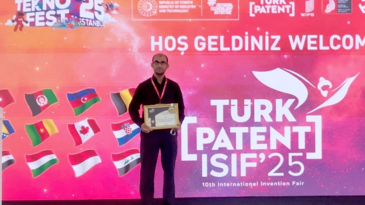 ALKÜ'lü öğrenci TEKNOFEST İSİF'25'te uluslararası altın ödül kazandı