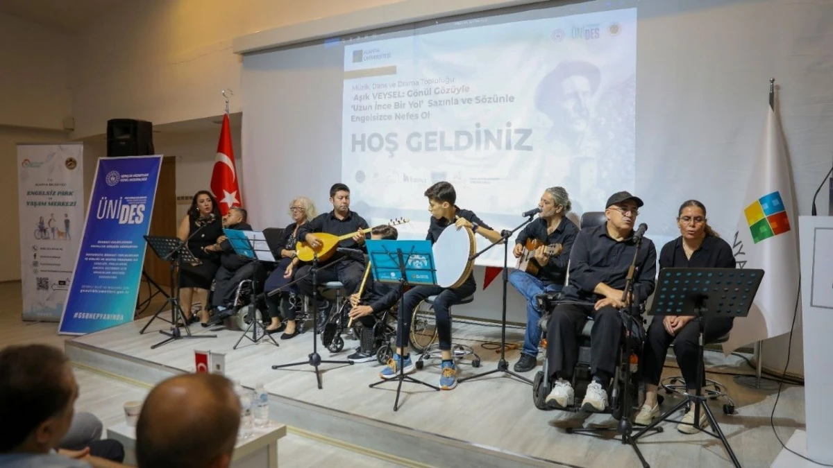 Engelsiz yürekler, Aşık Veysel'in türkülerini yaşatıyor  