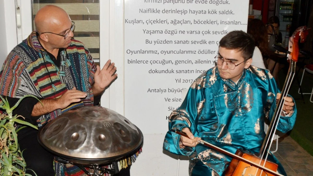 Antalya'nın ilk çadır tiyatrosu 