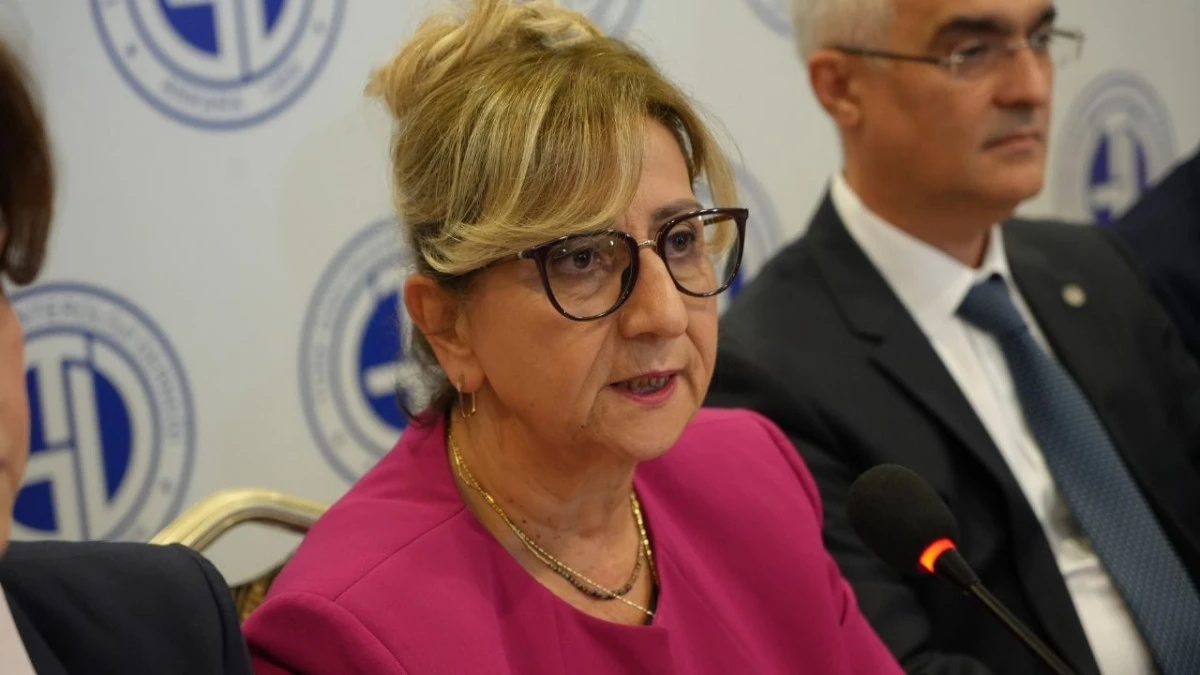 Prof. Dr. Dilek Oğuz: Her dört yetişkinden birinde karaciğer yağlanması var
