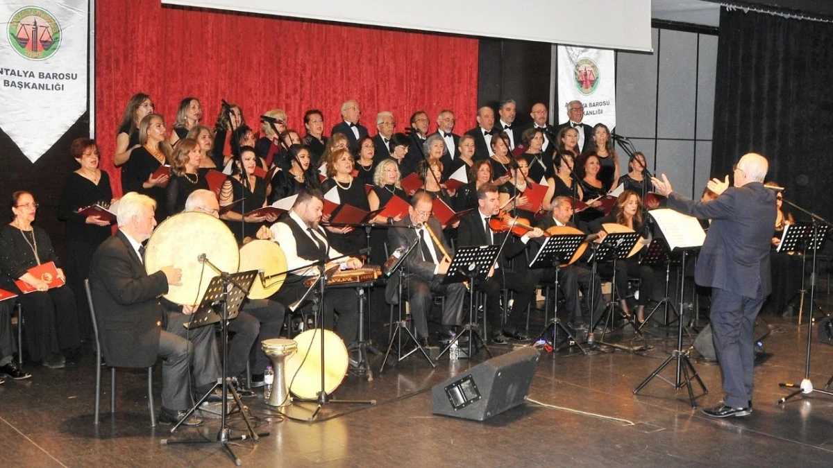 Şarkıseverler 'Kışa Merhaba' konserinde buluştu 
