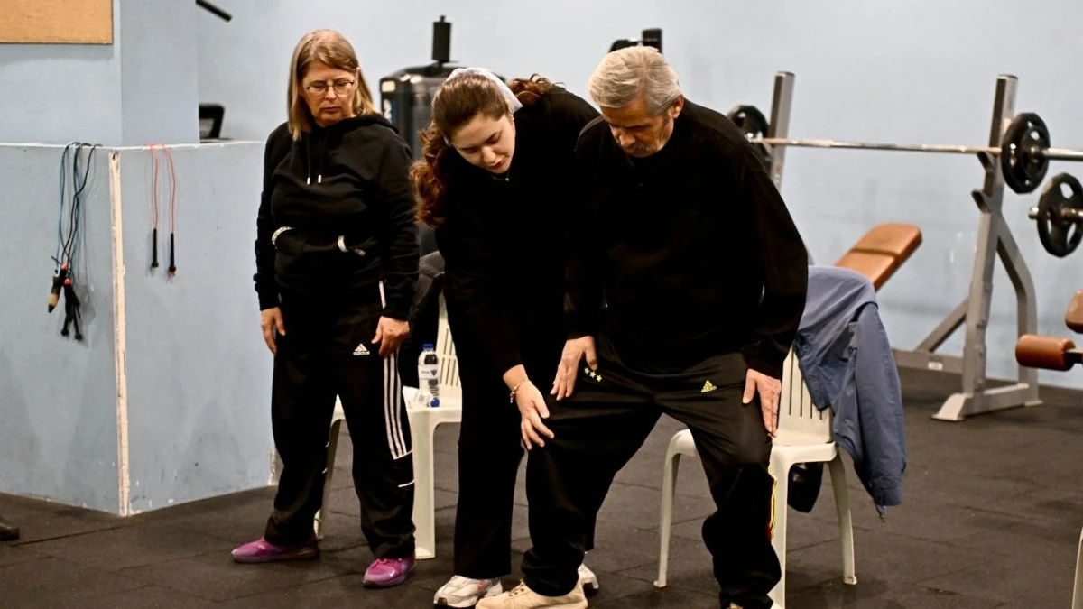 Muratpaşa'dan parkinson hastalarına destek 