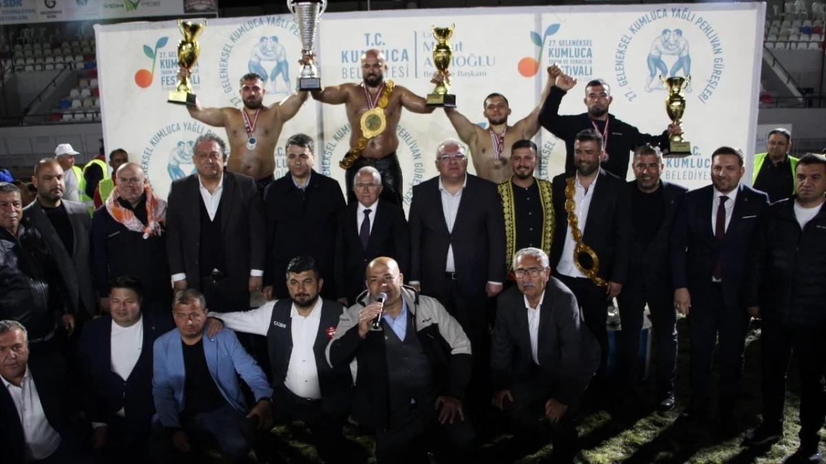 Kumluca güreşlerini Orhan Okulu kazandı 