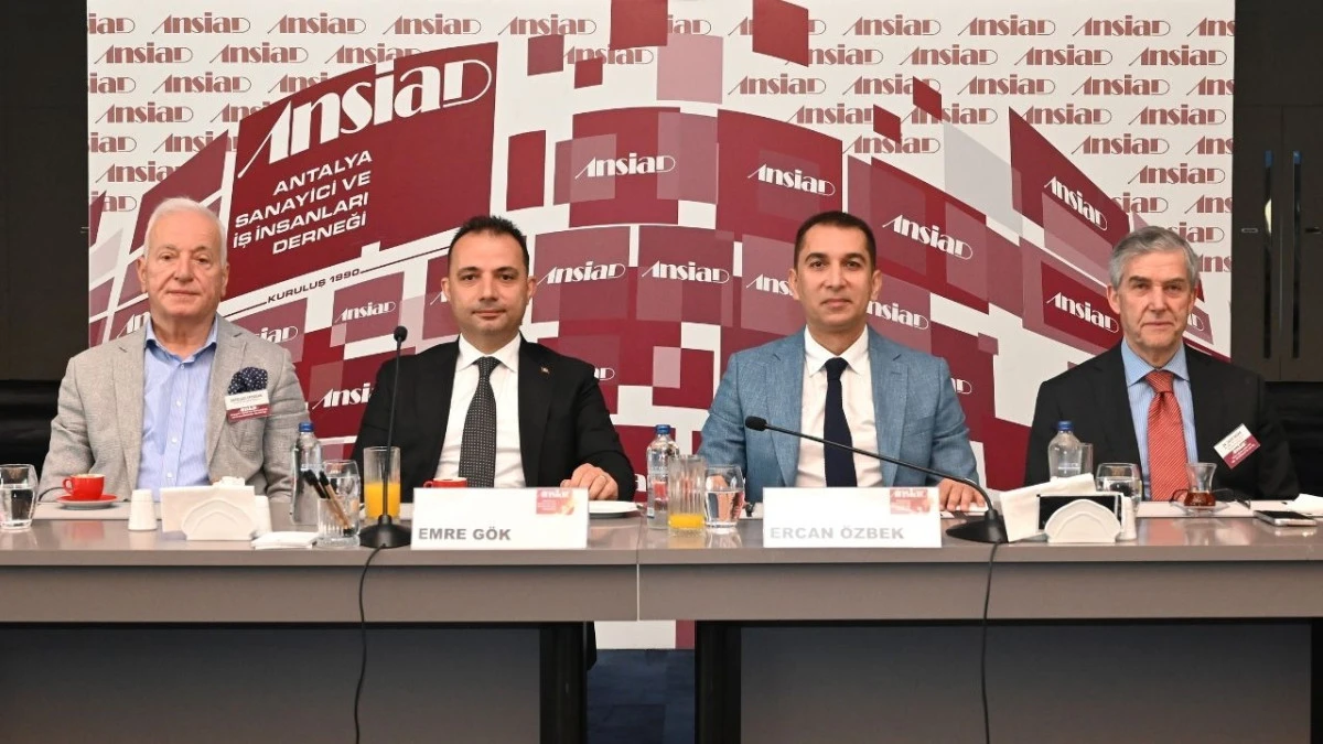 Antalyalı iş dünyasına yeni vergi teknikleri anlatıldı 