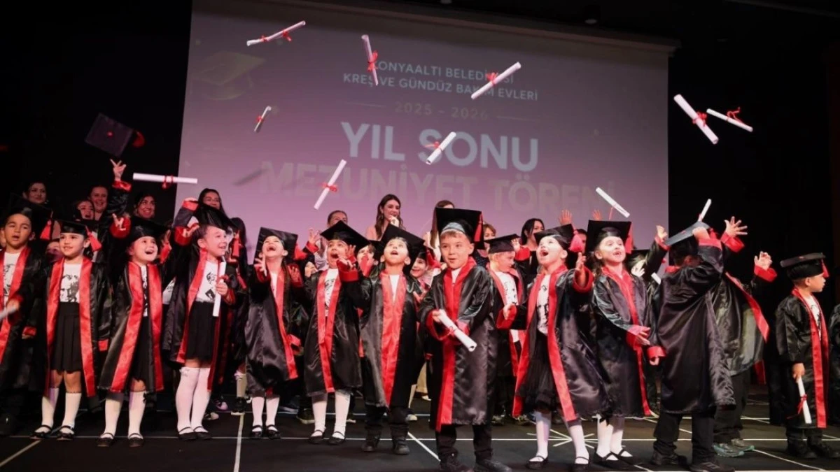 Konyaaltı'nın minikleri mezuniyet heyecanı yaşadı 