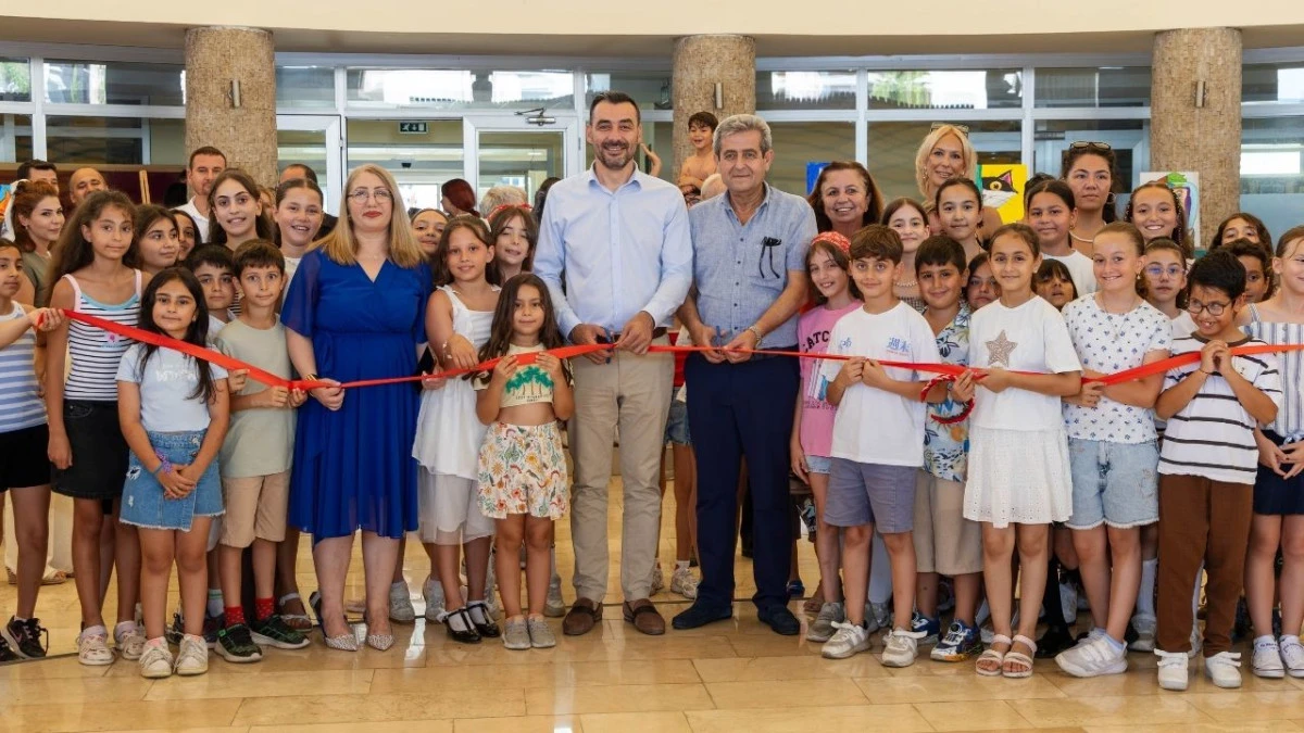 Manavgat'ta genç sanatçılar sahneye çıktı