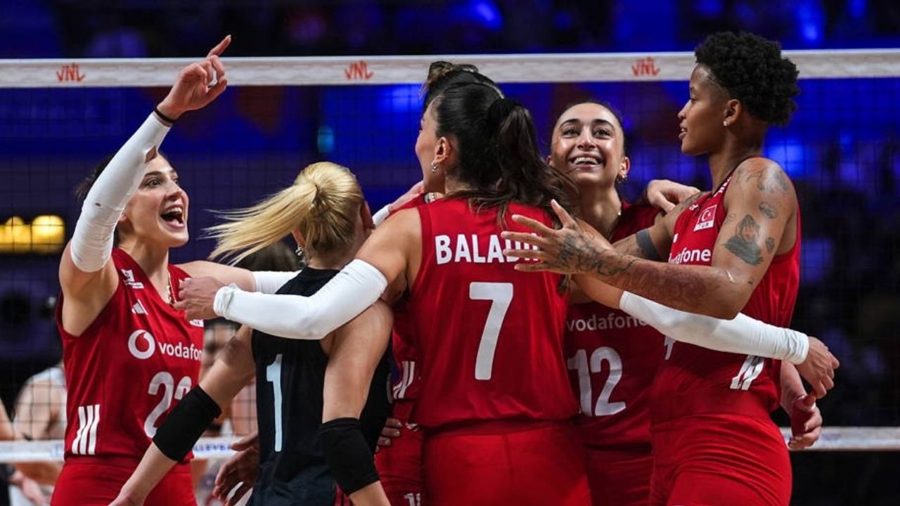 Filenin Sultanları, FIVB Milletler Ligi'nde finalde!