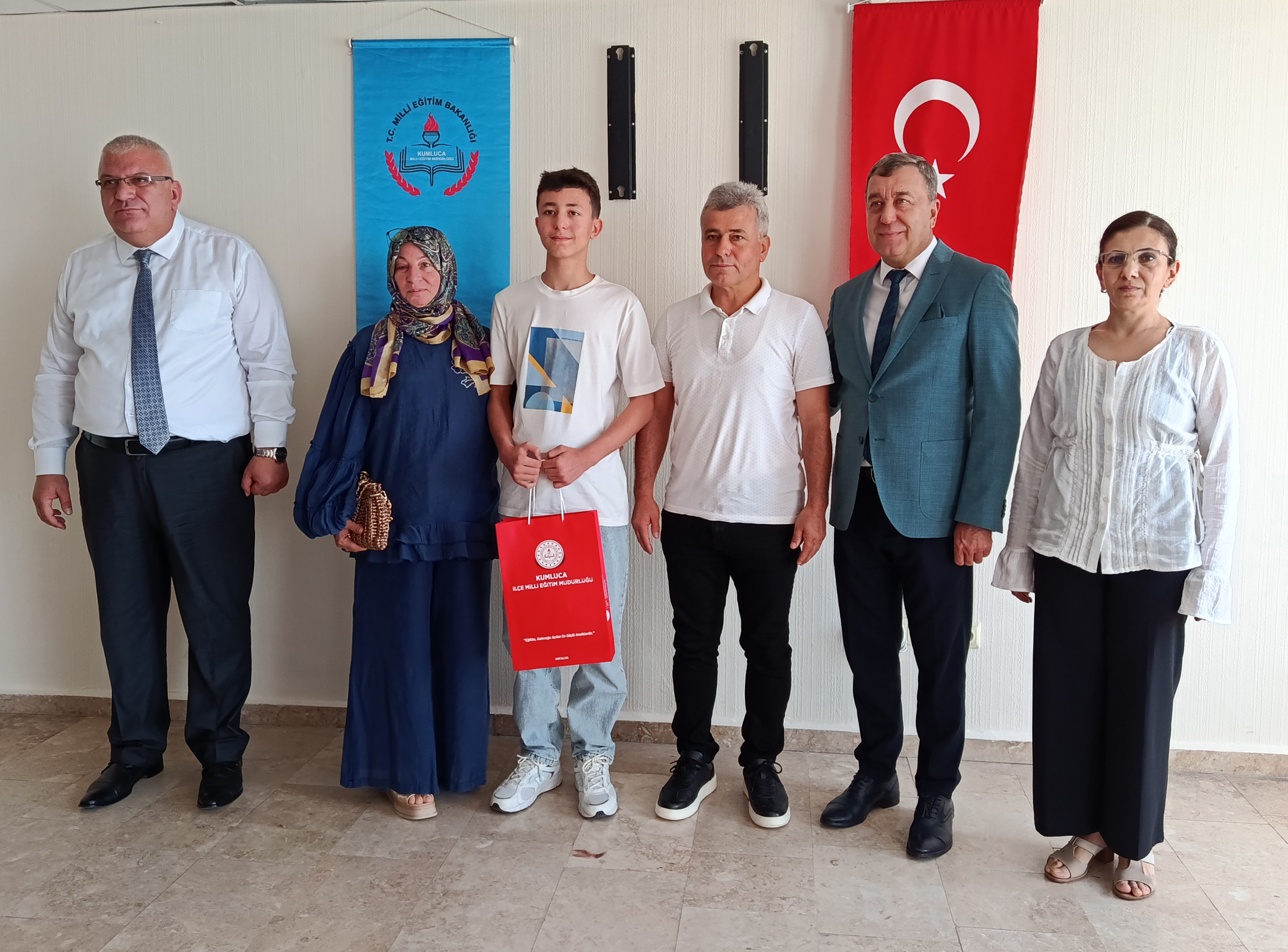 dereceye-giren-ogrencilere-odul-1454691432746-021956
