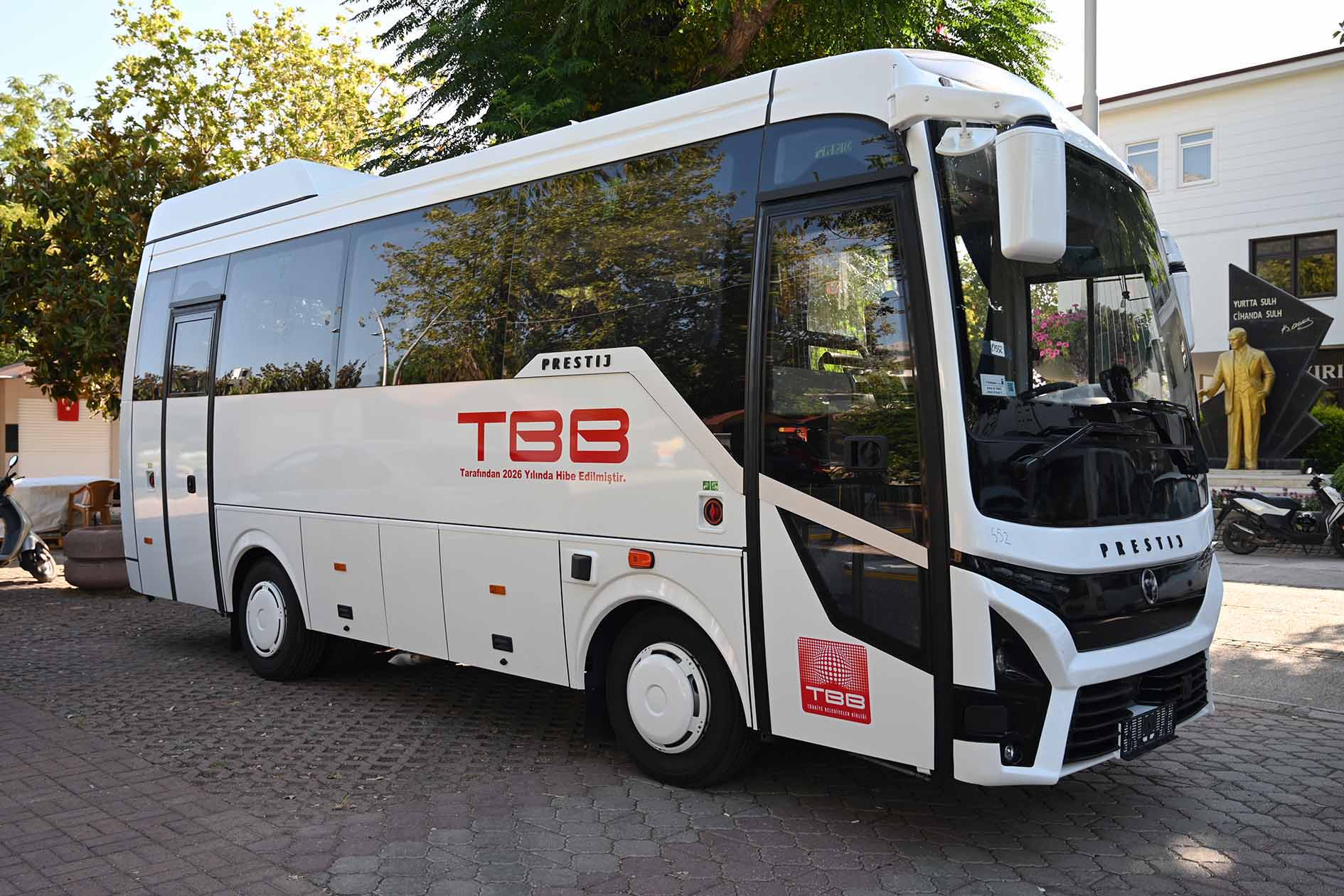 sporculara-yeni-otobus1458139433858-031205