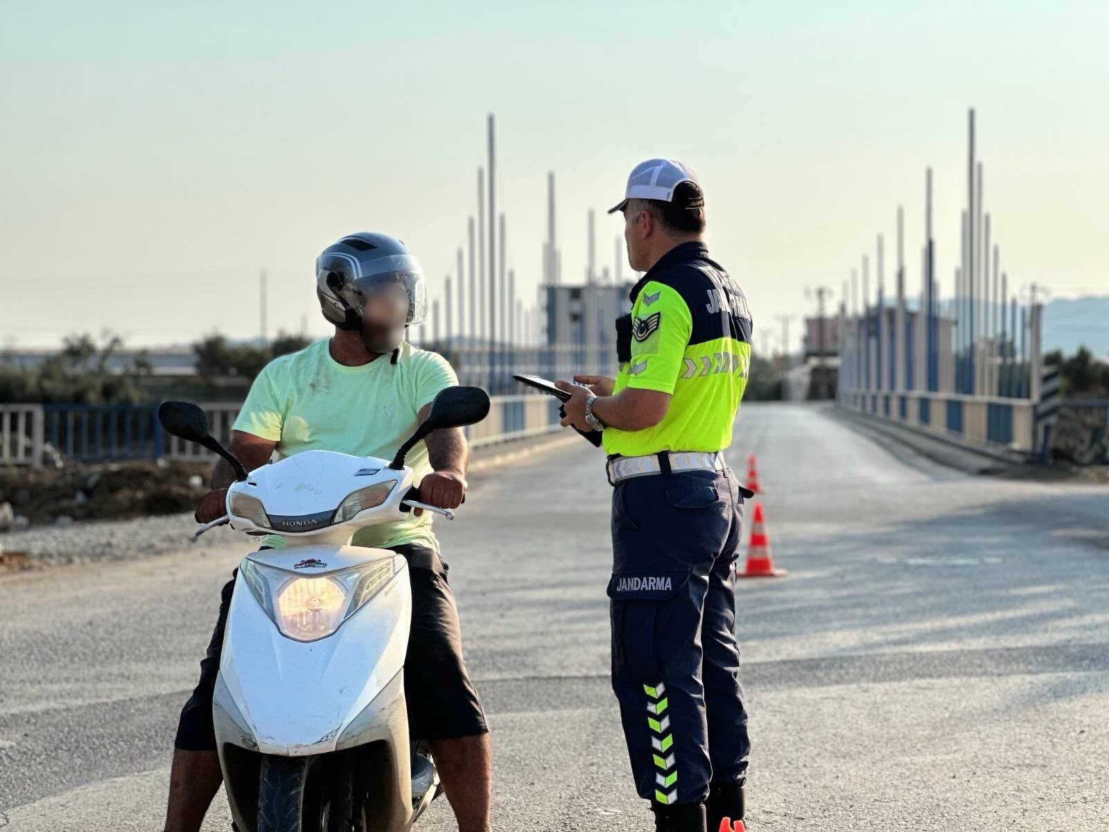 jandarma-1-haftada-5-bin-392-motosikletl1464395435710-105754