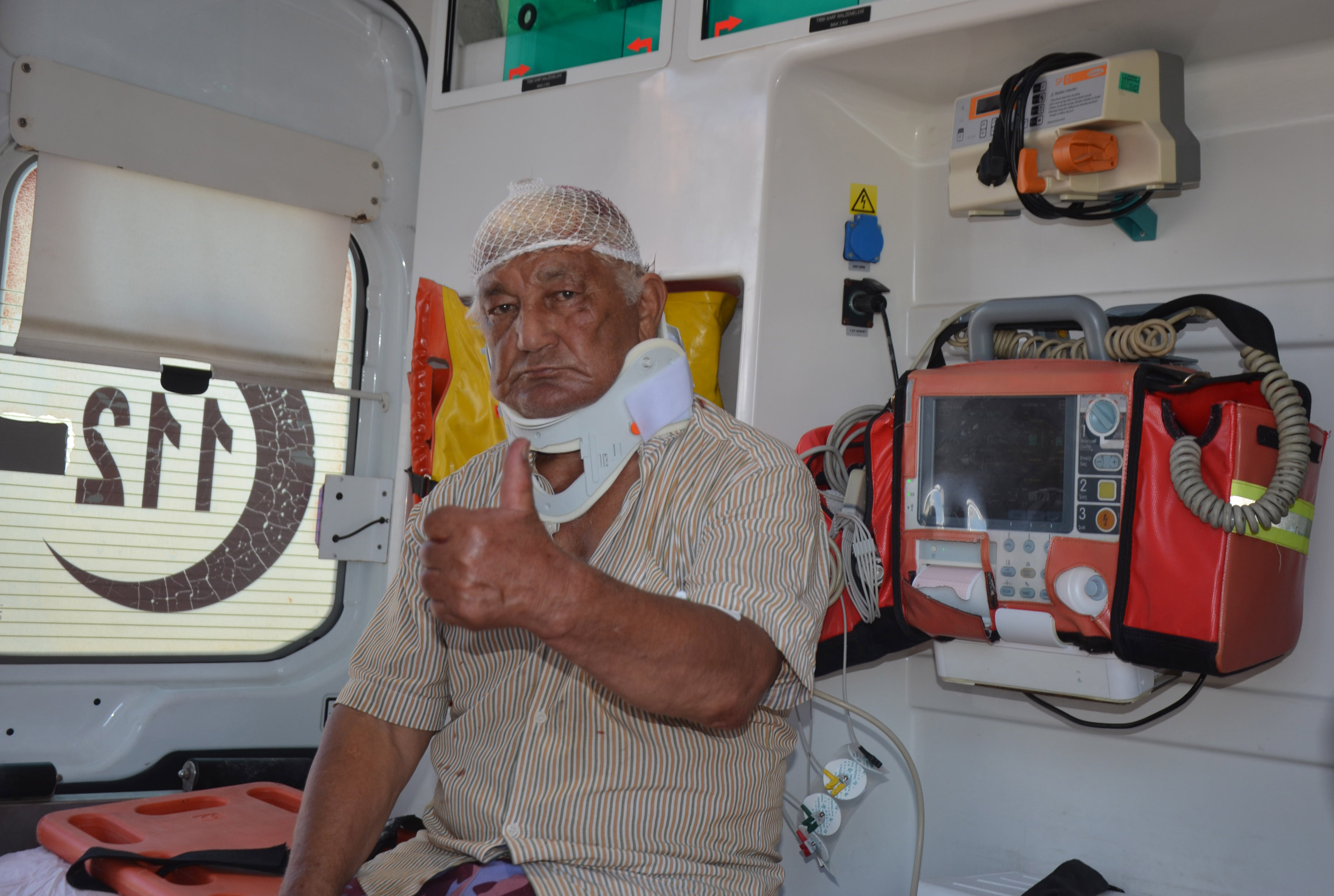 minibus-ile-kamyonet-carpisti-1-yarali1465398436008-052827