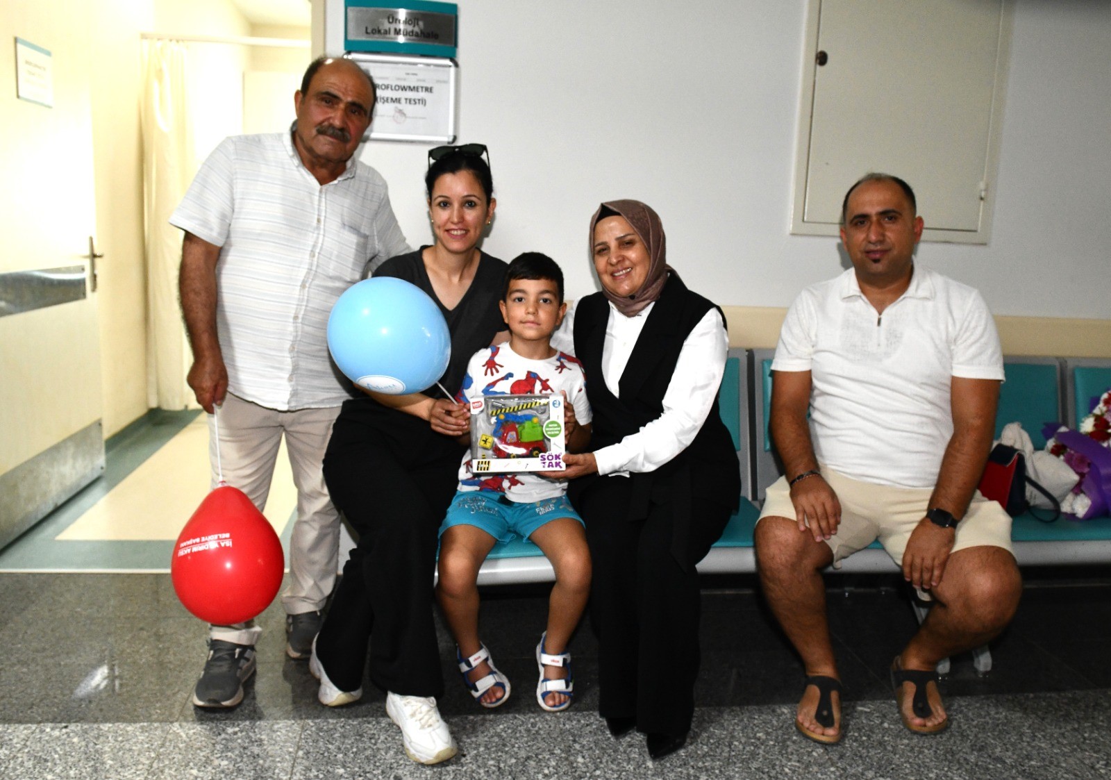 aw77201703-050743