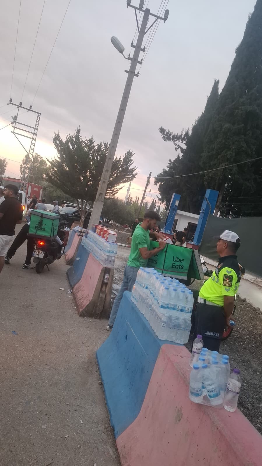 aw78450504-103422