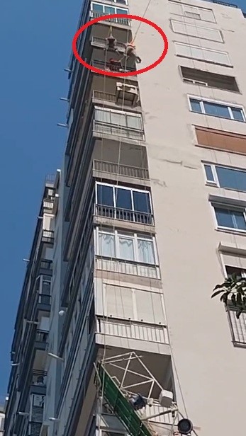 aw78476404-021252