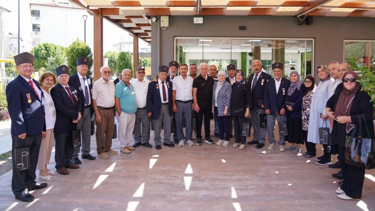 Finike’de gaziler ve şehit yakınları buluştu
