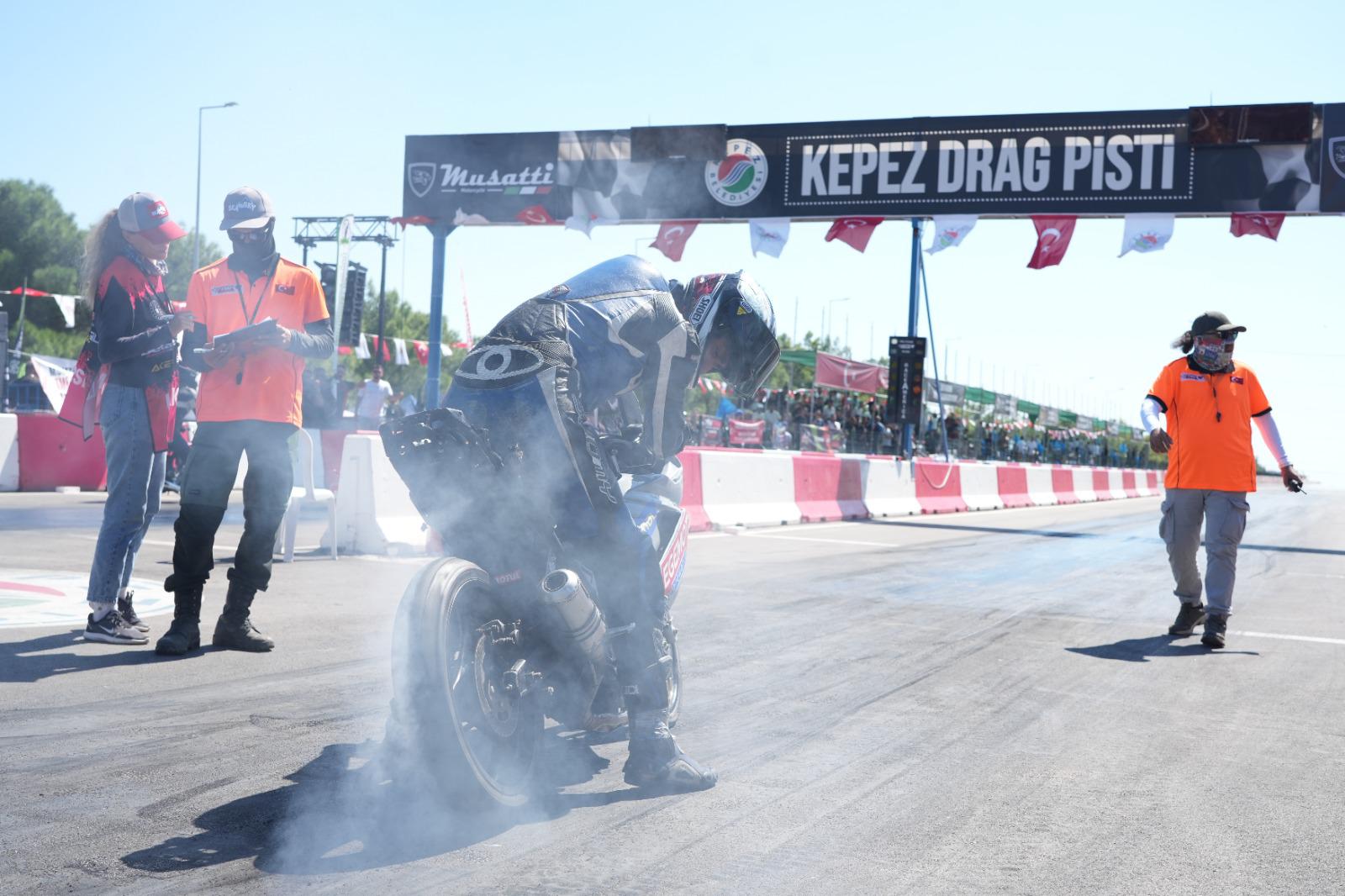 kepezde-moto-drag-heyecani-start-aldi3-032720
