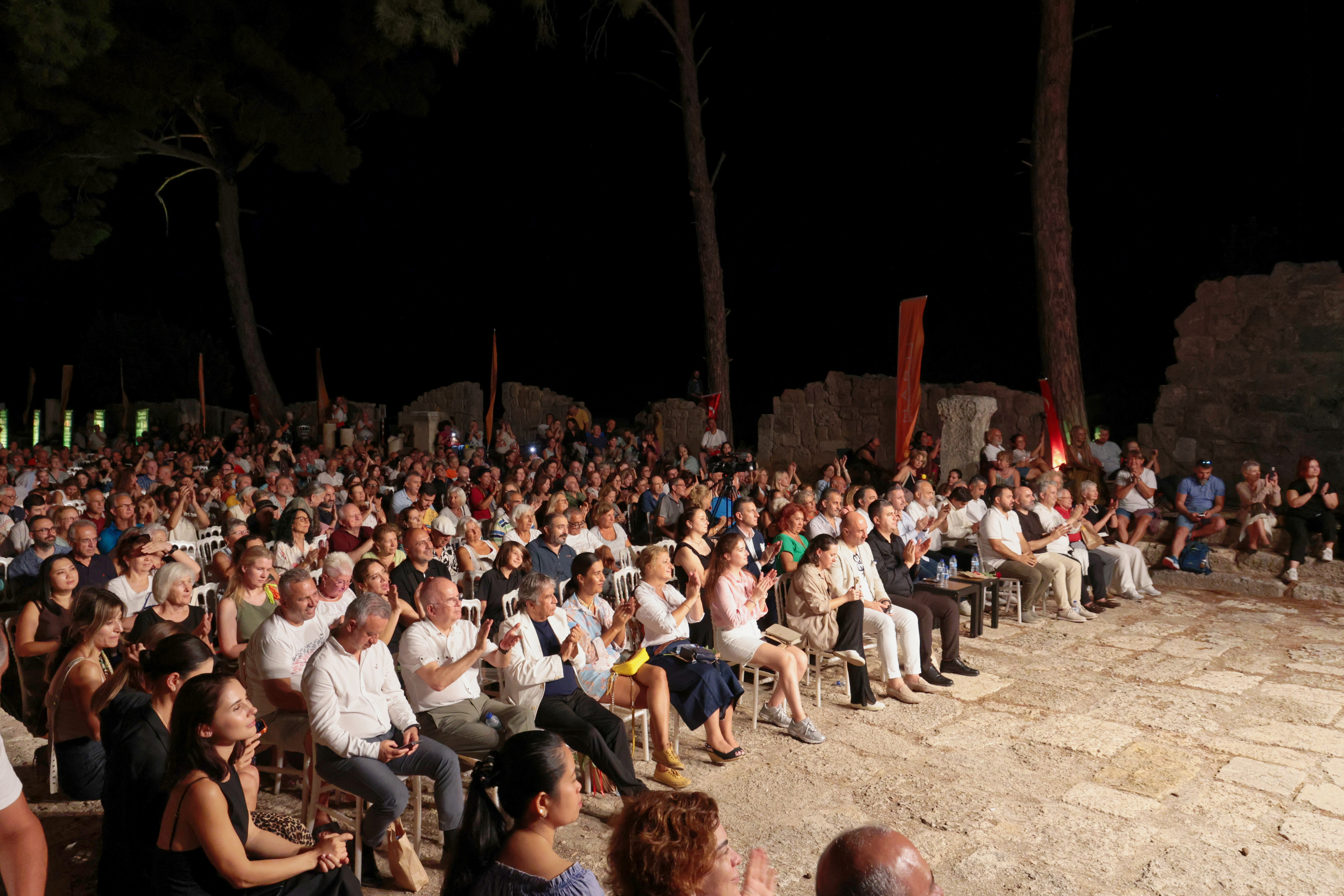 2-bin-700-yillik-phaselis-antik-kentind1518305451632-122634