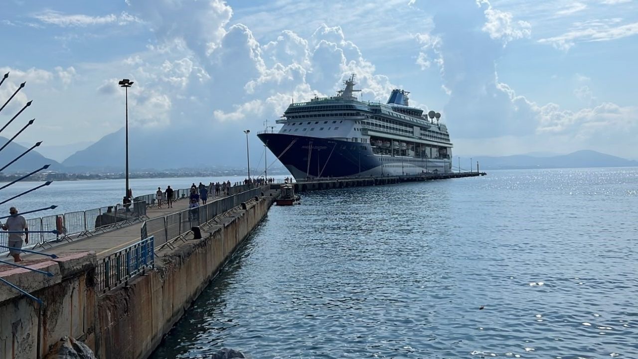 Kruvaziyer turizmi Alanya’yı hareketlendirdi