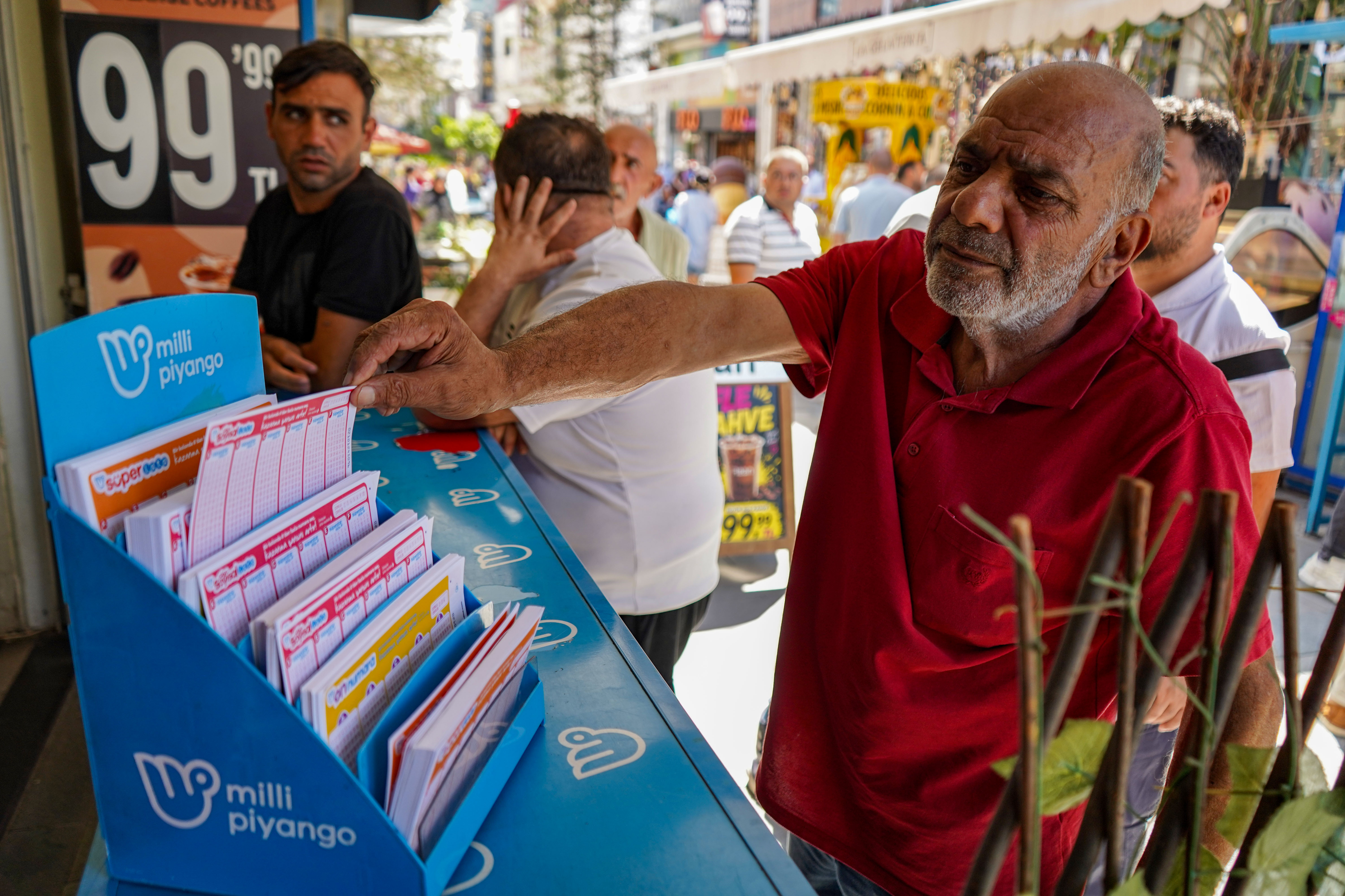 cilgin-sayisal-loto-ile-antalyada-buyu1523323453181-022305