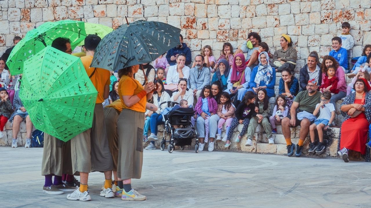 Kaş’ta tiyatro şöleni başlıyor