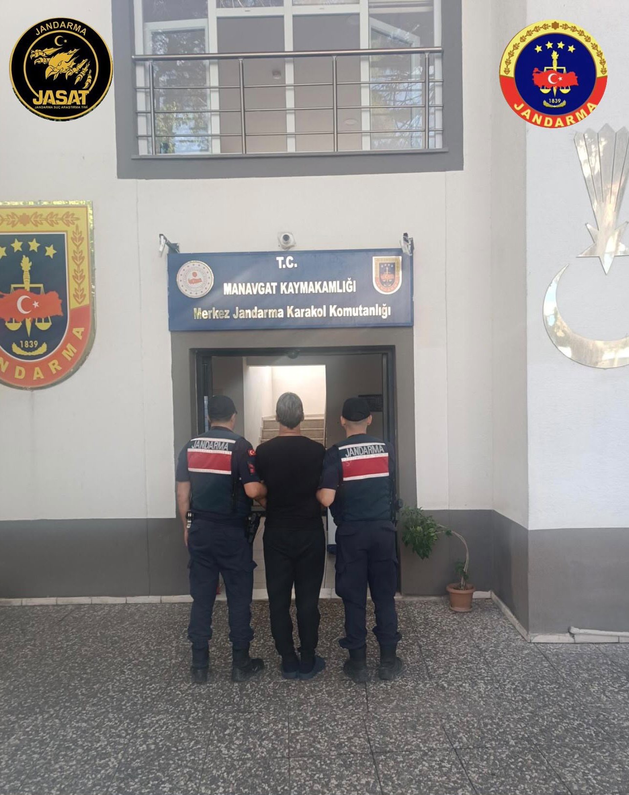 aw80866103-095050