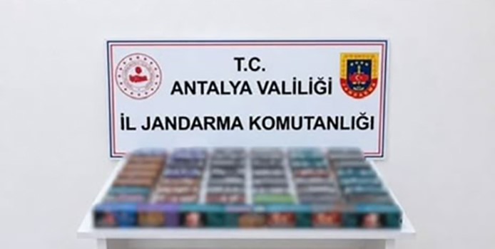 aw81049504-114102