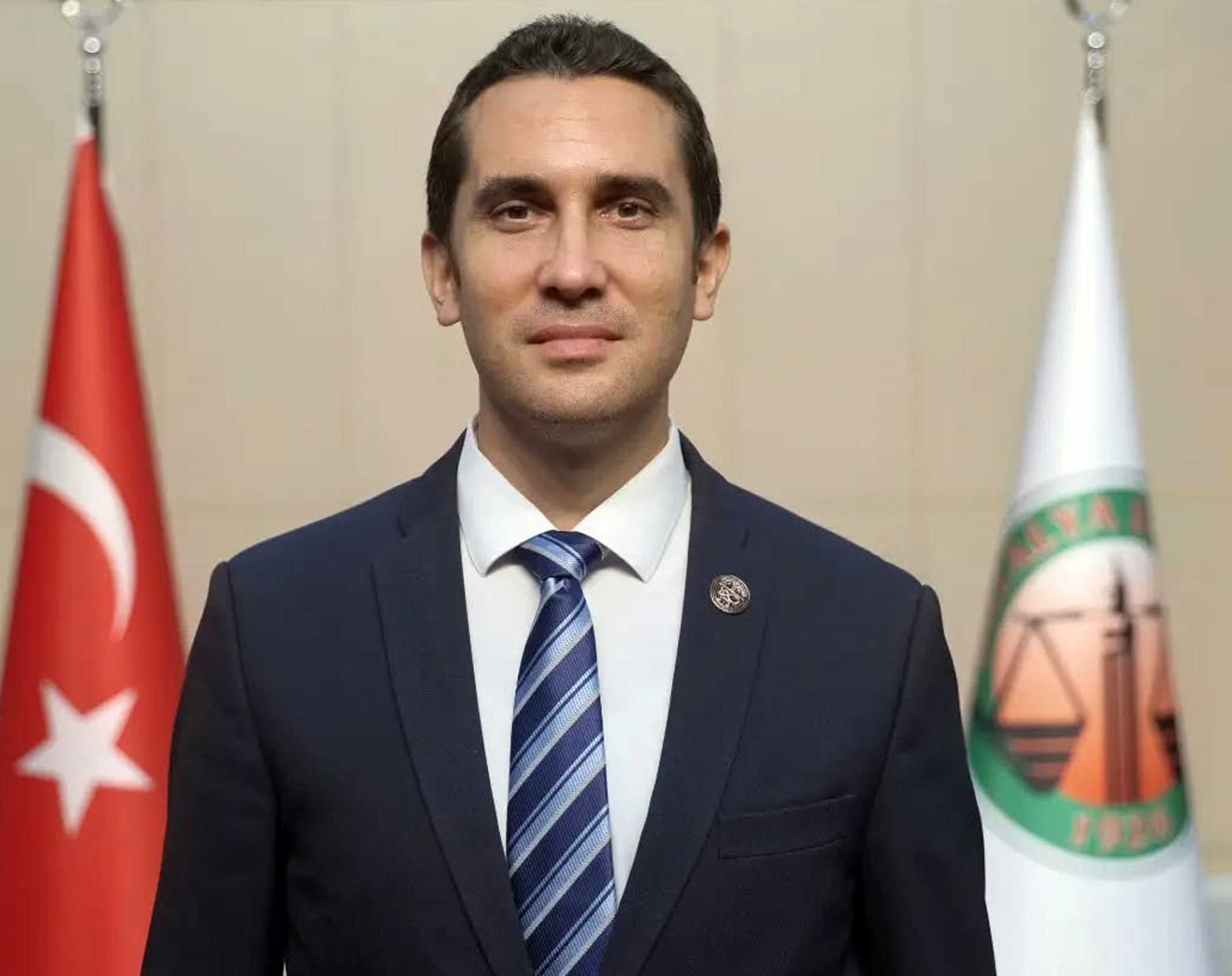 antalyada-hafta-sonu-3-secim-var-1558406463787-051436