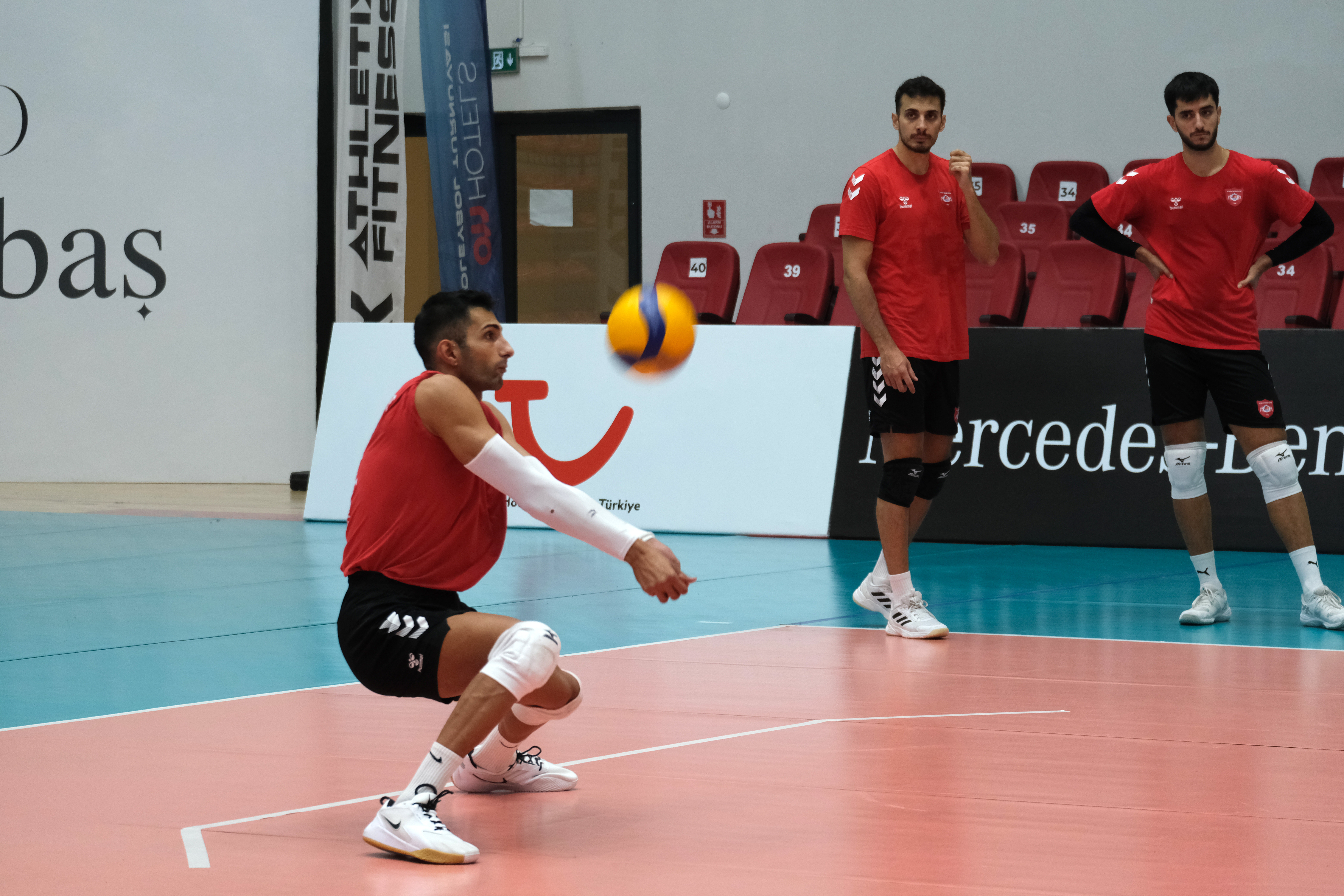 alanya-belediyespor-erkek-voleybol-takim1564989465674-051202