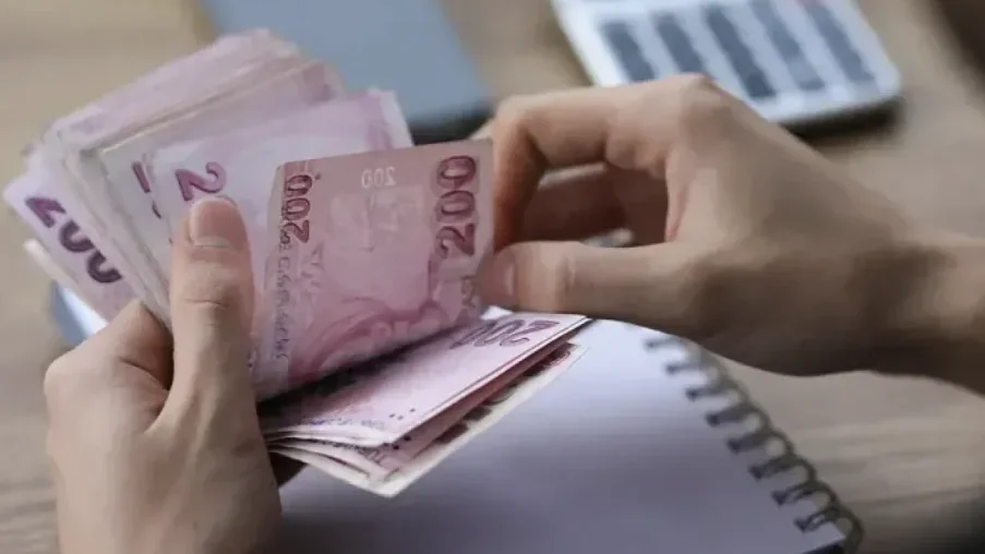 2027 asgari ücret ne kadar olacak? Uzmanlardan peş peşe tahmin: İşte masadaki rakamlar!
