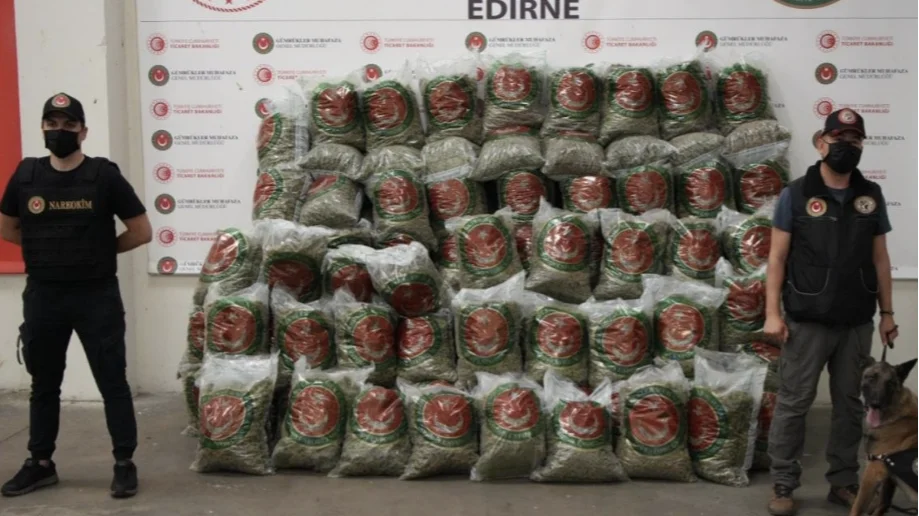 Gümrüklerde 81,9 milyar liralık dev yakalama