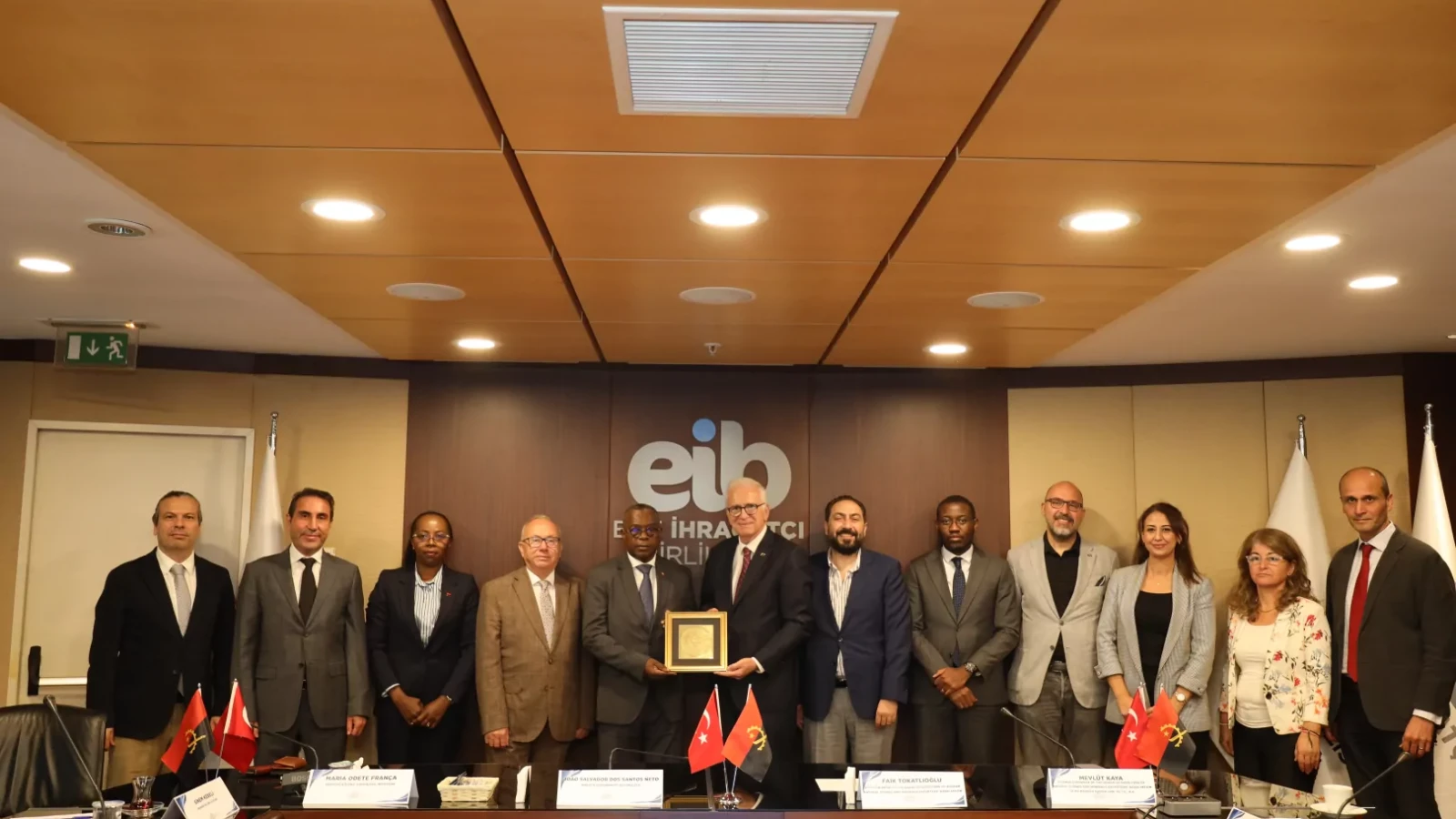 Angola’dan Türk Yatırımcılara Davet