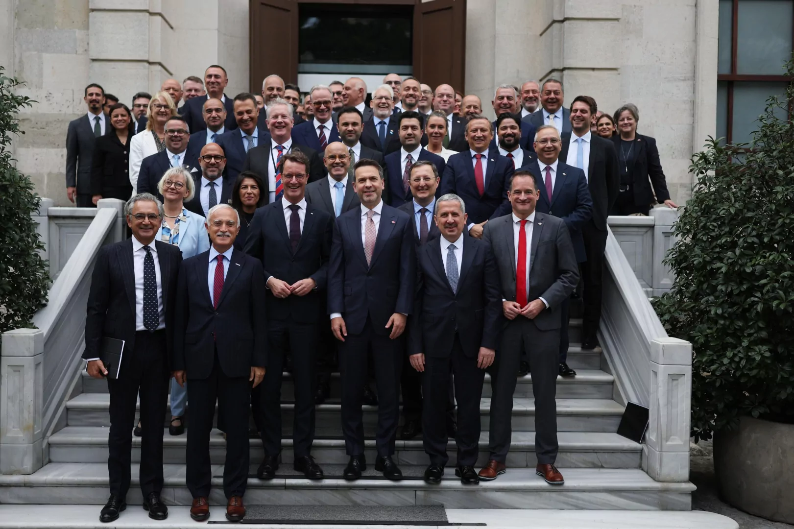 Türkiye ve Almanya Enerji İş Birliğini Yeni Alanlara Taşıyor