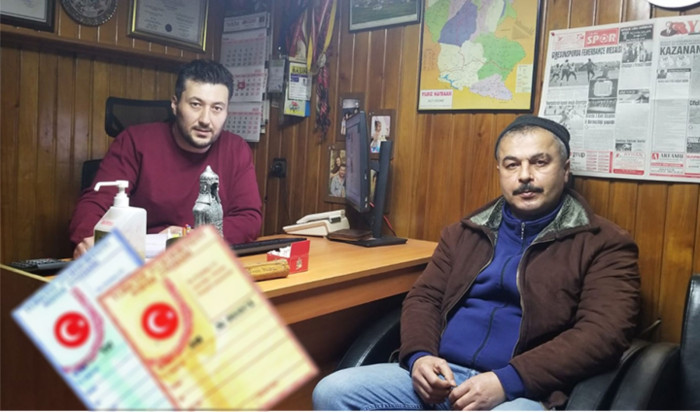 38 YIL KADIN KİMLİĞİYLE GEZEN ADAM!