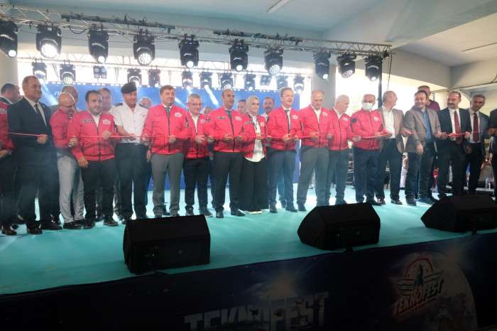 Şenlikoğlu: ‘Giresun TEKNOFEST ile çok daha güzel oldu’