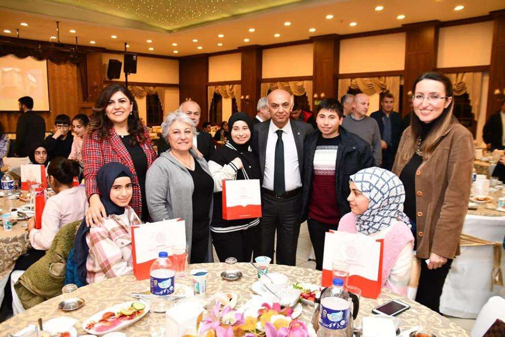 Karabük Valiliği depremzede öğrencilerle buluştu