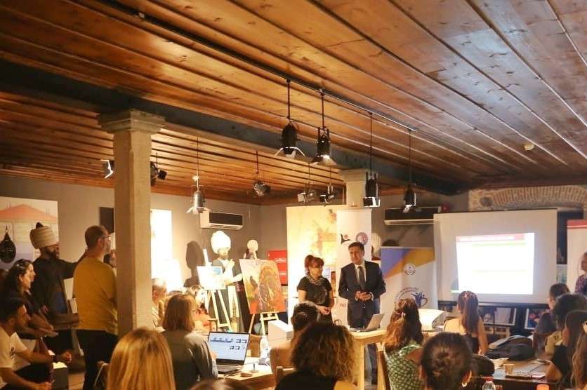 İzmir’de Tübitak projeleri yazma eğitimi organizesi