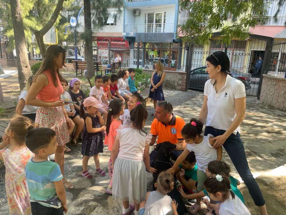 Manisa’lı miniklerin can dostları ve doğa sevgisi