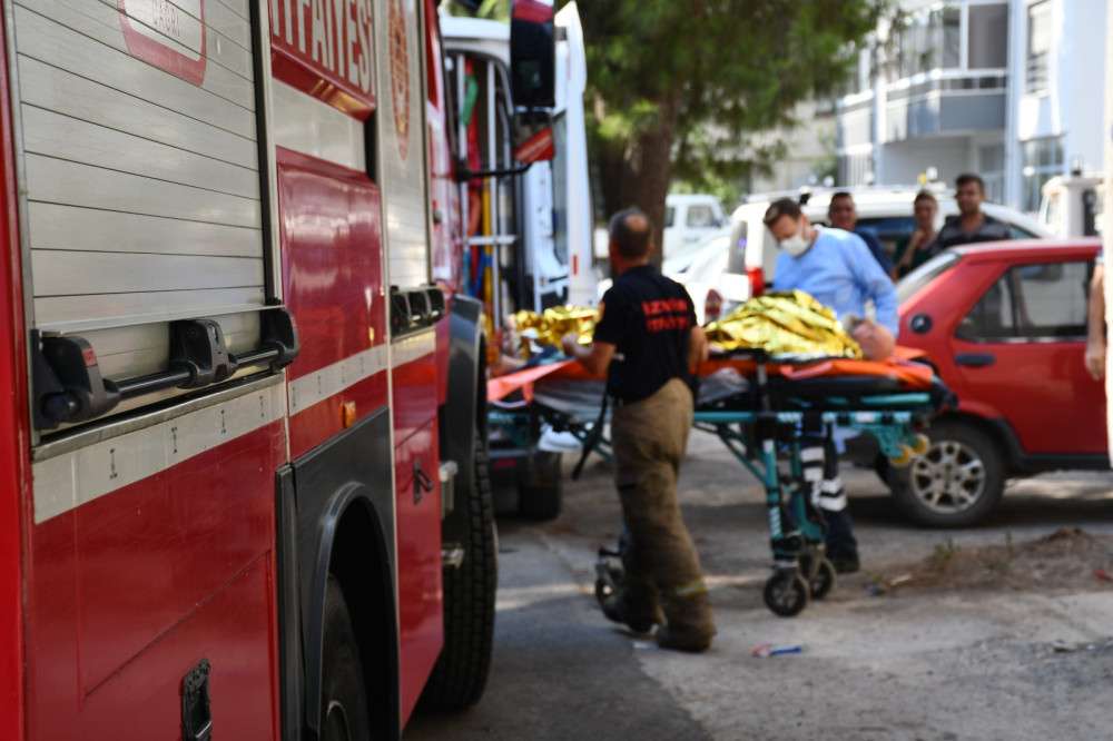 Belediye personelinin dikkati yaşlı adamı kurtardı