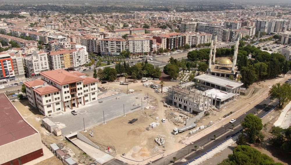 Yunusemre Cumhuriyetimizin 100. yılına yakışır projeyi tamamlıyor