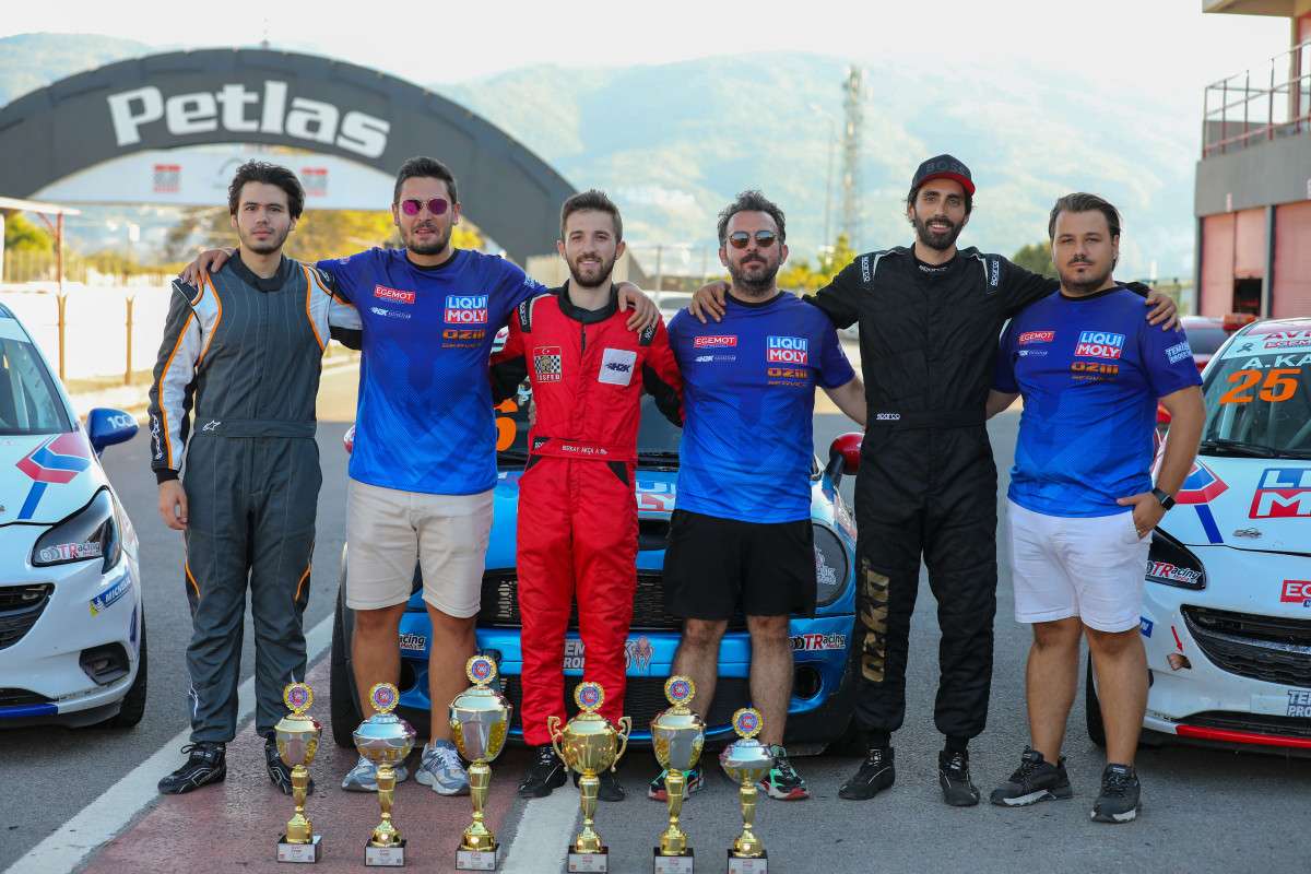 H2K Racing Team Körfez’de Kupalara Ambargo Koydu 